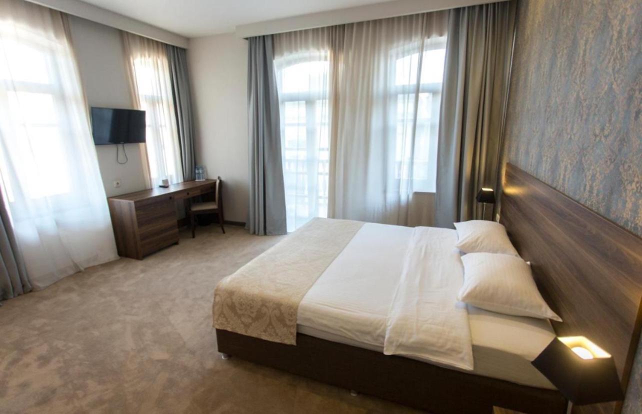 Aparthotel Old City Batumi Eksteriør bilde